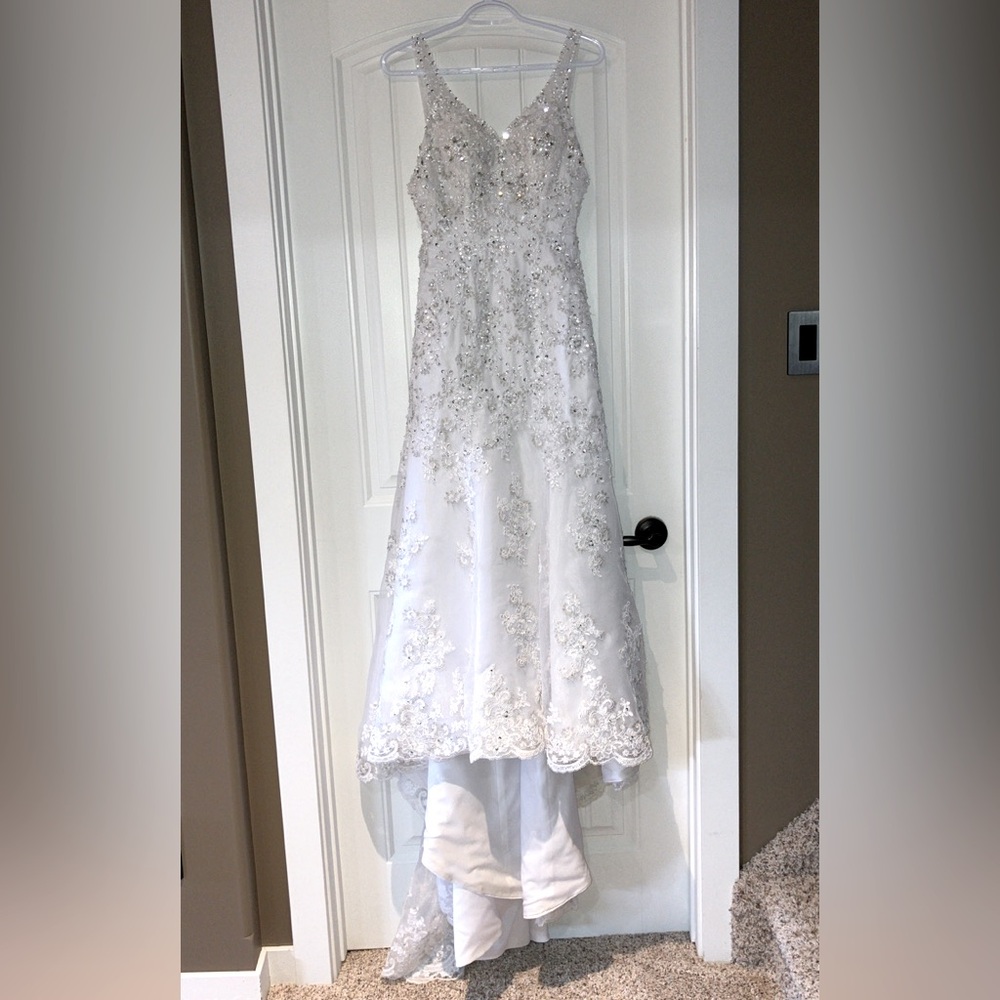 Petite wedding dress